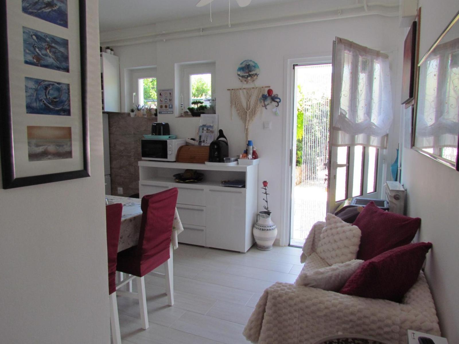 Apartments Bura & Jugo, Cres, Without Stress Exteriör bild