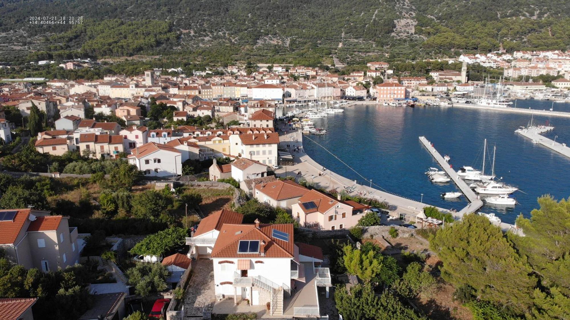 Apartments Bura & Jugo, Cres, Without Stress Exteriör bild